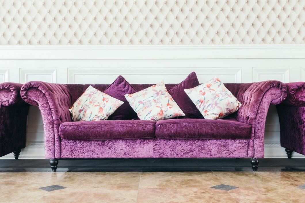 Jak w przemyślany sposób dobrać tapicerowane elementy dekoracyjne do Twojego domu?
