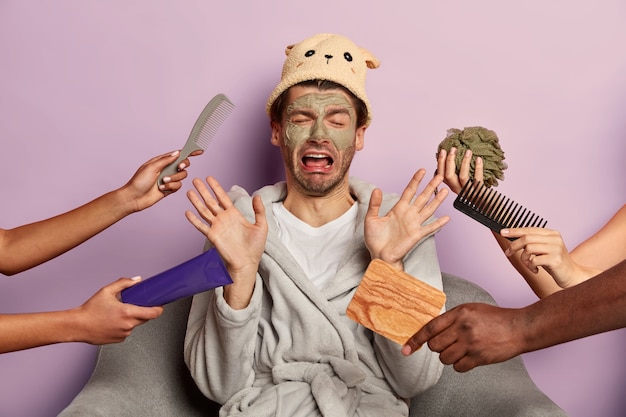 Jak wybrać idealny dozownik do łazienki?